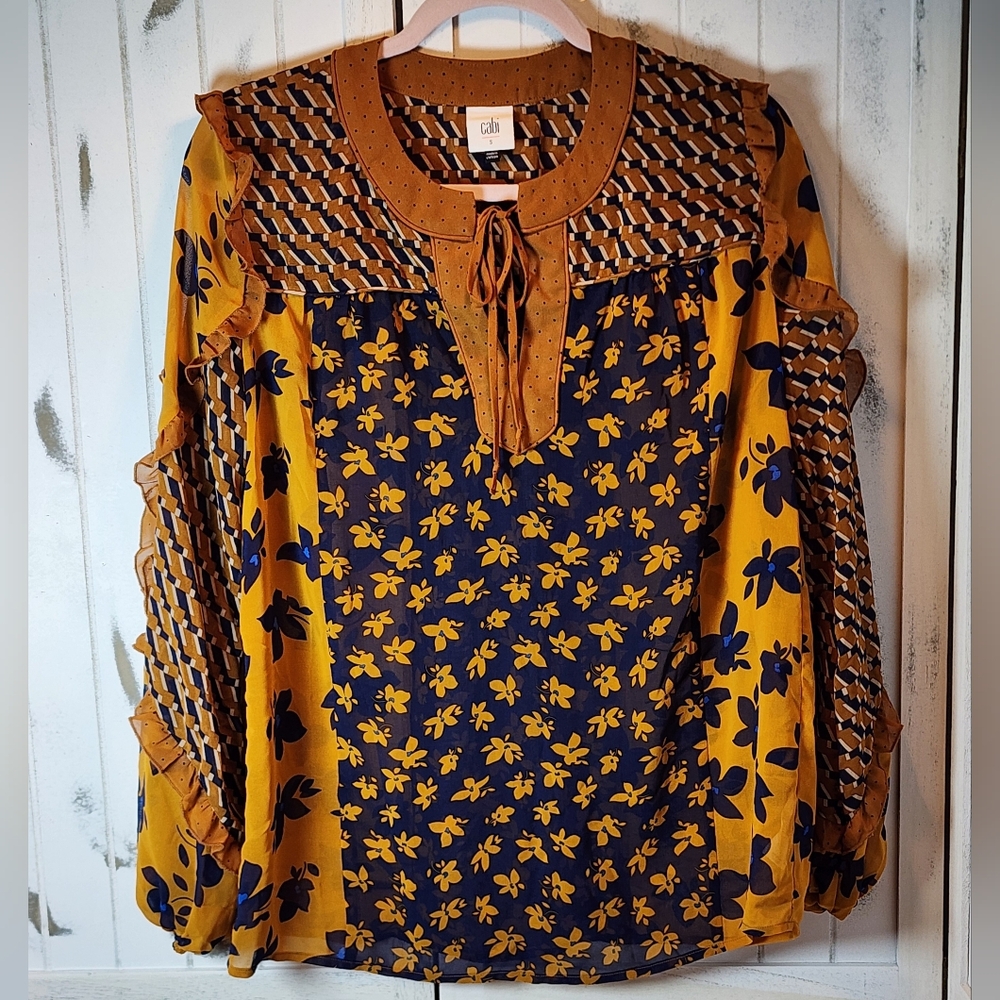 Cabi Women's Floral Blouse - Mustard and Navy